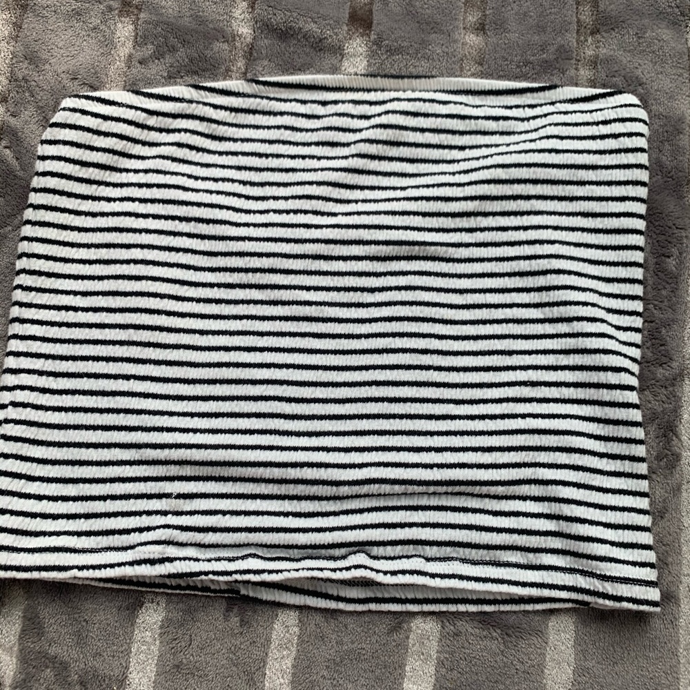 american eagle cropped striped tube top